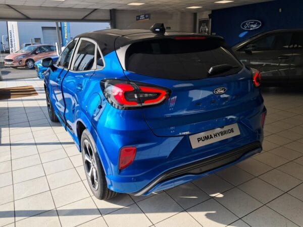 Ford Puma 1.0 EcoBoost 125cv mHEV S&S Powershift ST-Line - Image 5