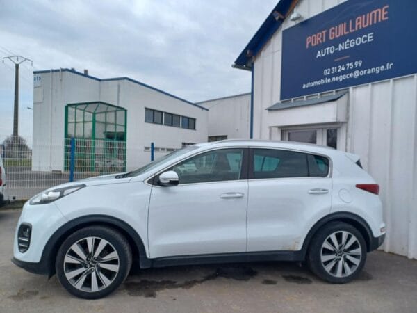 Kia Sportage 1.7 CRDI 115cv ISG PREMIUM - Image 3