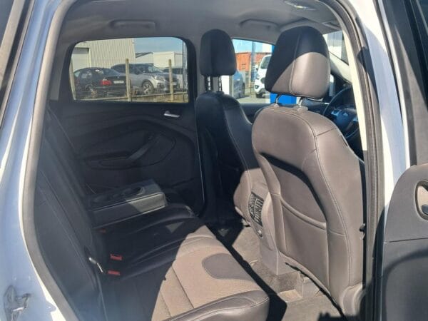 Ford Kuga 1.5 essence 150 cv - Image 7