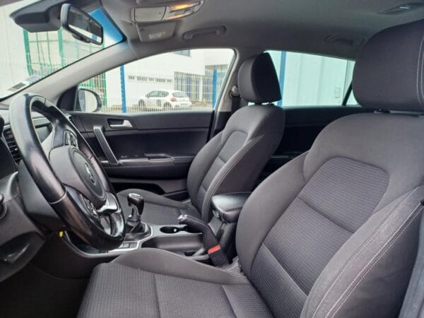 Kia Sportage 1.7 CRDI 115cv ISG PREMIUM - Image 7