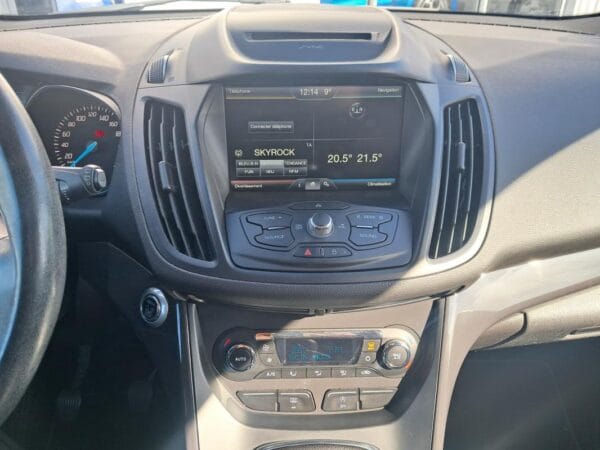 Ford Kuga 1.5 essence 150 cv - Image 10