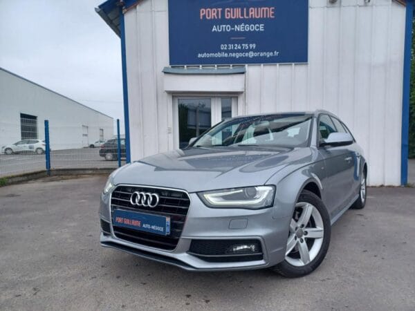 Audi A4 Avant 2.0 TDI 150 cv S-LINE
