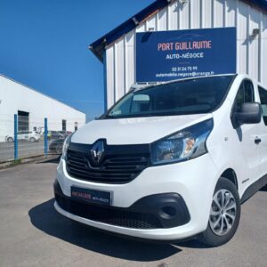 Renault Trafic III L1H1 COMBI PHASE 1 1.5 DCI 120 cv 9 PLACES