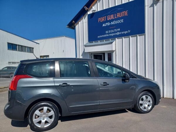 Peugeot 5008 1.6 HDI 112cv 7 PLACES - Image 5