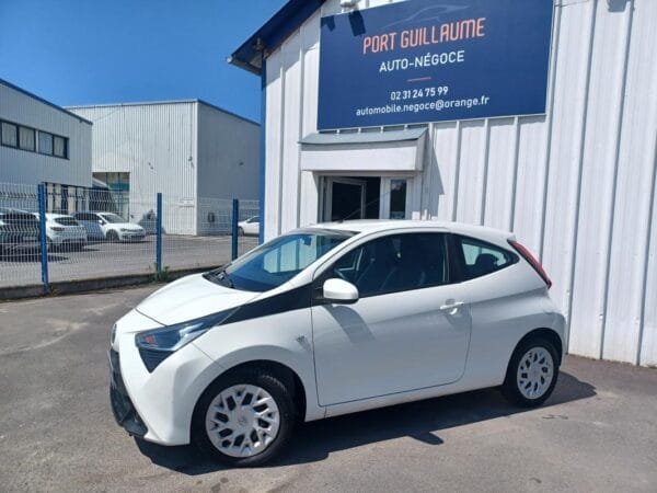 Toyota Aygo II 1.0 VVTI 70cv - Image 3