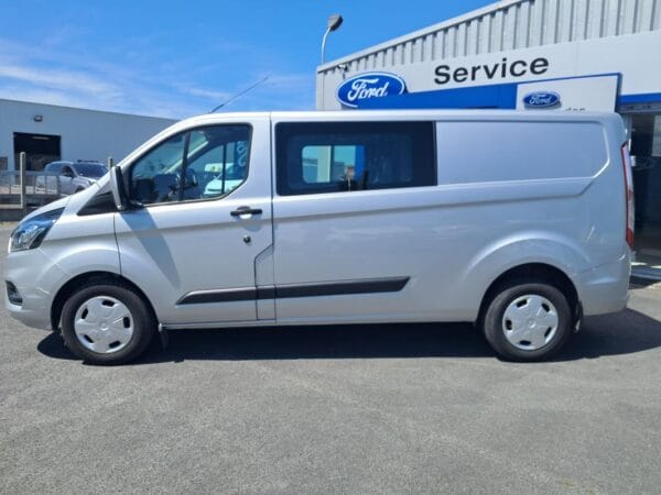 Ford Transit Custom 2.0 TDCI 130 ch - Image 3