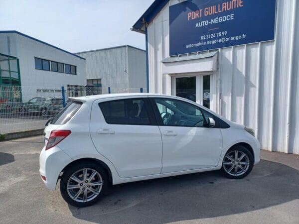 Toyota Yaris III phase 1 1.4 D4D 90 CV - Image 4
