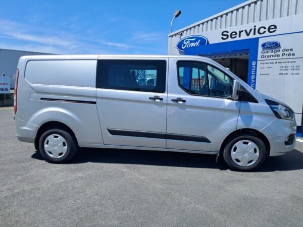 Ford Transit Custom 2.0 TDCI 130 ch - Image 5