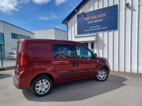 Fiat Doblo Cargo II Phase 2 1.4i 95 cv - Image 5
