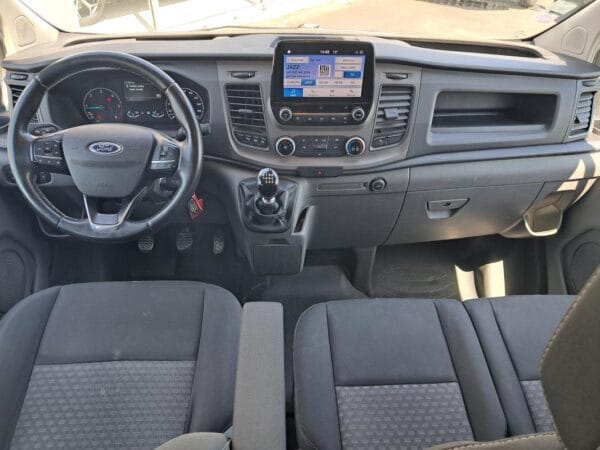 Ford Transit Custom 2.0 TDCI 130 ch - Image 9