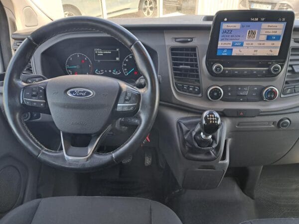 Ford Transit Custom 2.0 TDCI 130 ch - Image 10