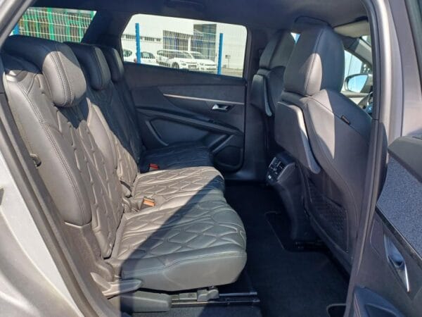 Peugeot 5008 II GT-LINE 7 PLACES 1.5 HDI 130 cv - Image 11