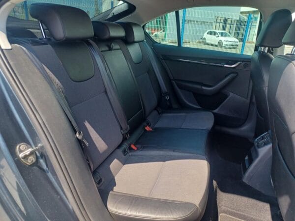 Skoda Octavia III phase 2 1.4 TSI 150cv DSG 7 - Image 11