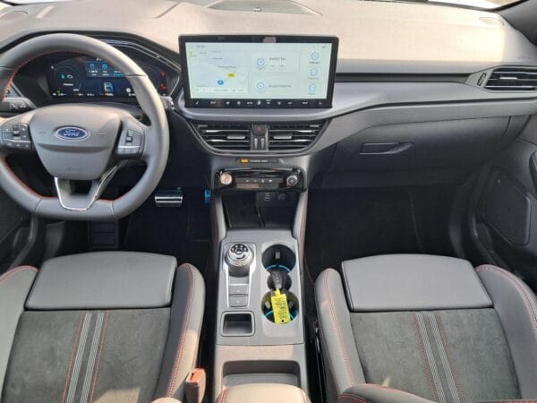 Ford Kuga ST-LINE X 2.5 Duratec Hybrid FlexiFuel (FHEV E85) Powershift 180 ch - Image 12