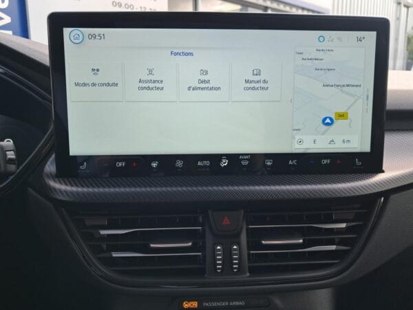 Ford Kuga ST-LINE X 2.5 Duratec Hybrid FlexiFuel (FHEV E85) Powershift 180 ch - Image 23