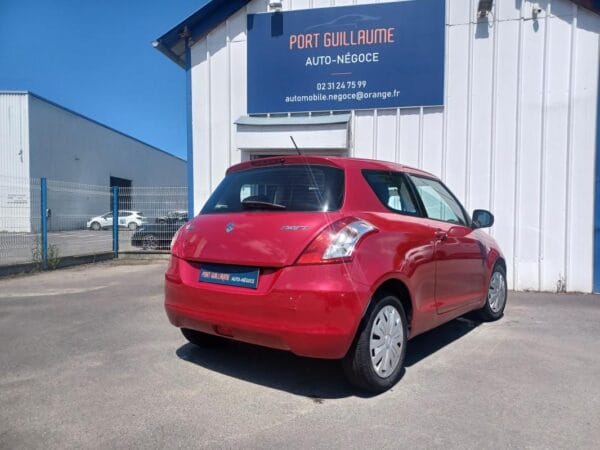 Suzuki Swift IV 1.2 VVT 94cv - Image 4