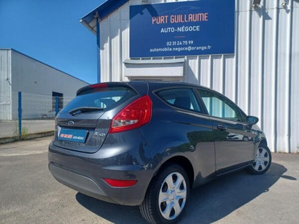 Ford Fiesta VI 1.4 TDCI 70cv - Image 4