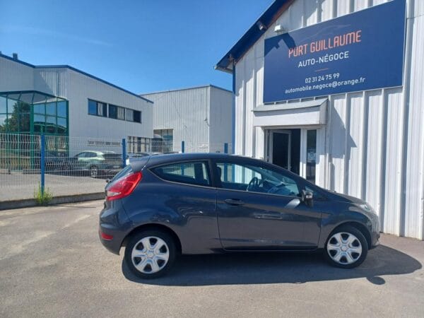 Ford Fiesta VI 1.4 TDCI 70cv - Image 5