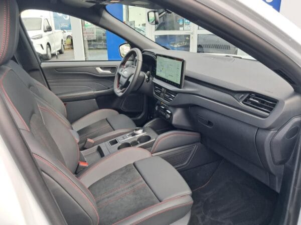Ford Kuga ST-LINE X 2.5 Duratec Hybrid FlexiFuel (FHEV E85) Powershift 180 ch - Image 6
