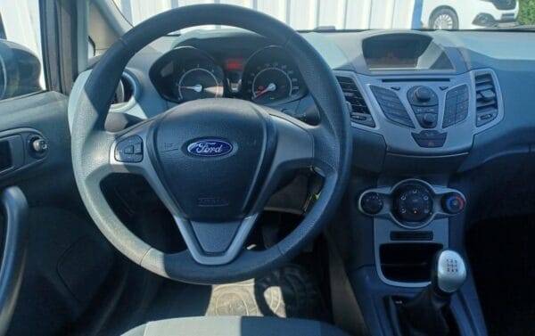 Ford Fiesta VI 1.4 TDCI 70cv - Image 6