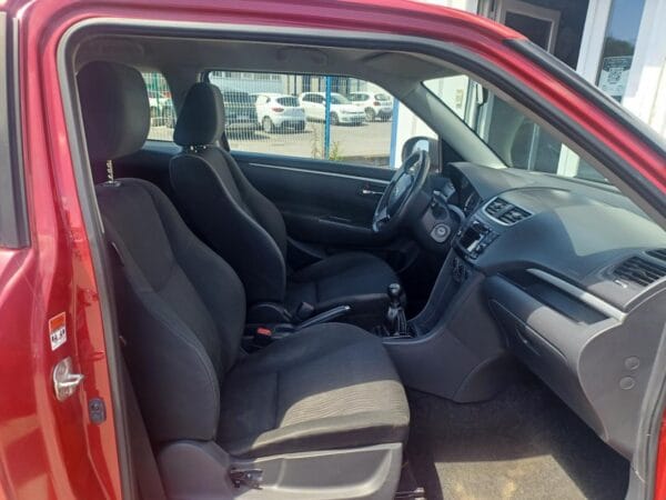 Suzuki Swift IV 1.2 VVT 94cv - Image 8