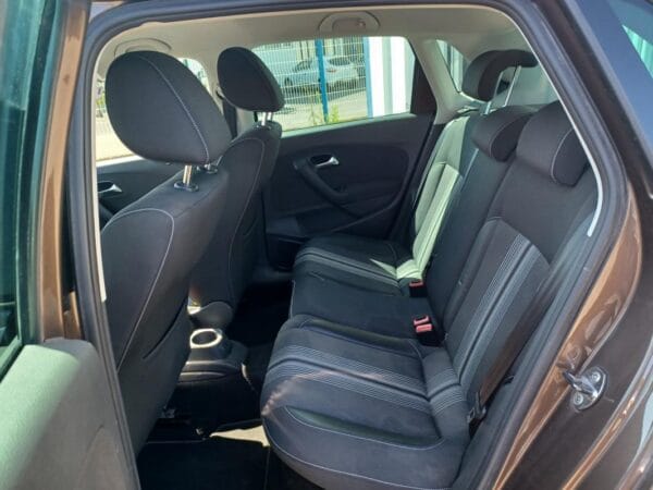Volkswagen Polo V MATCH 1.2 essence 69 cv - Image 8