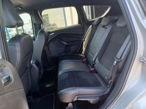 Ford Kuga II PHASE 2 ST-LINE 2.0 TDCI 150 cv - Image 8
