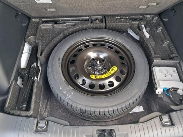 Ford Kuga ST-LINE X 2.5 Duratec Hybrid FlexiFuel (FHEV E85) Powershift 180 ch - Image 10
