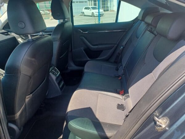 Skoda Octavia III phase 2 1.4 TSI 150cv DSG 7 - Image 10