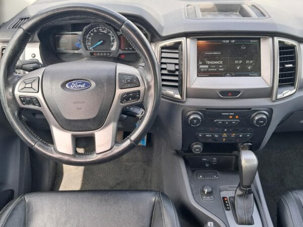 Ford Ranger DOUBLE CABINE 3.2L TDCI 200 ch - Image 11