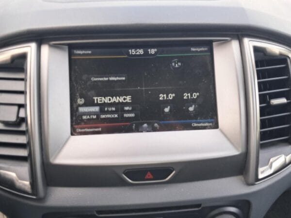 Ford Ranger DOUBLE CABINE 3.2L TDCI 200 ch - Image 14