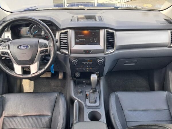 Ford Ranger DOUBLE CABINE 3.2L TDCI 200 ch - Image 10